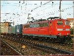 Erfurt 2005:  Containerzug mit 151