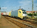 Dispolok ES 64 U2-030 mit Containerzug